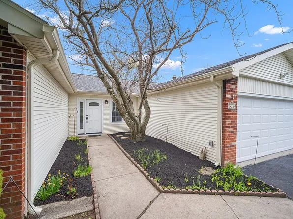 22 Delaware Ct, Newtown, PA 18940