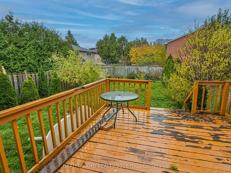 54 Campbell Ave #2 — Photo 27