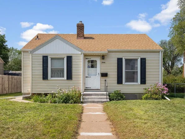 2546 Howard St NE, Minneapolis, MN 55418