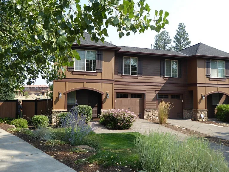 20254 NW Ellie Ln — Photo 1