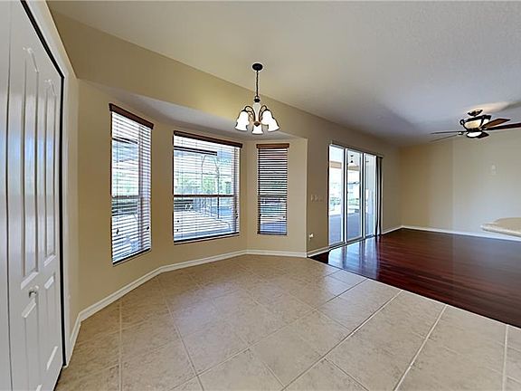 5th image of 308 Wentworth Ave