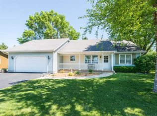 406 School St, Marshall, WI 53559