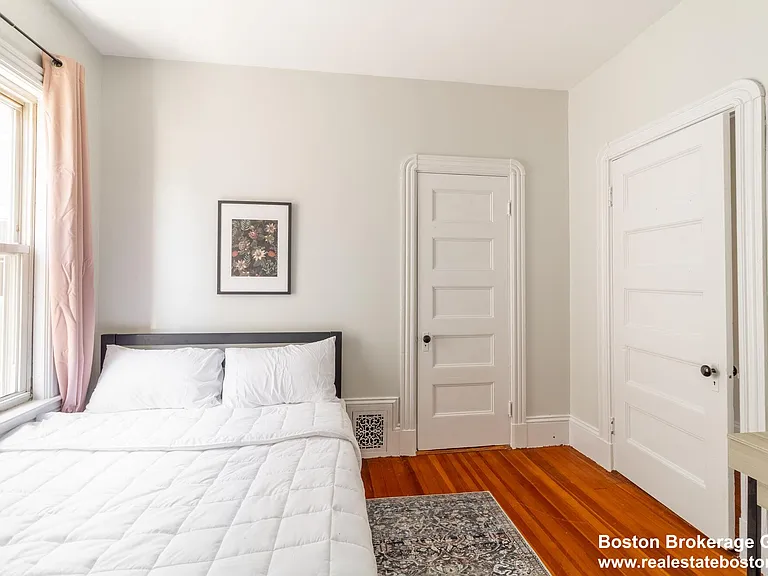 789 Columbia Rd #2 — Photo 8