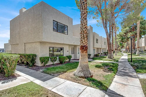 2639 Jacyra Ave Photo 1