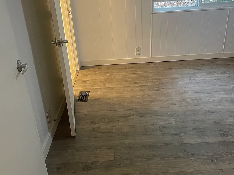 4405 Perry Ave NE — Photo 1