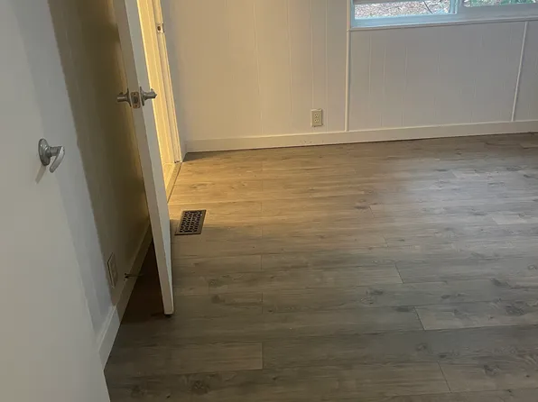 4405 Perry Ave NE, Bremerton, WA 98310