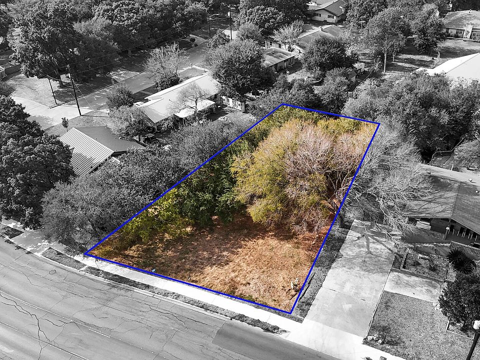1st image of 0 TBD E Common St LOT 8B