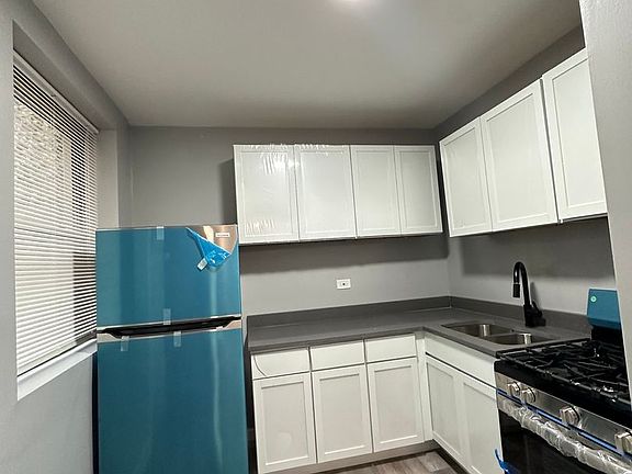3rd image of 7955-57 S Maryland Ave #1