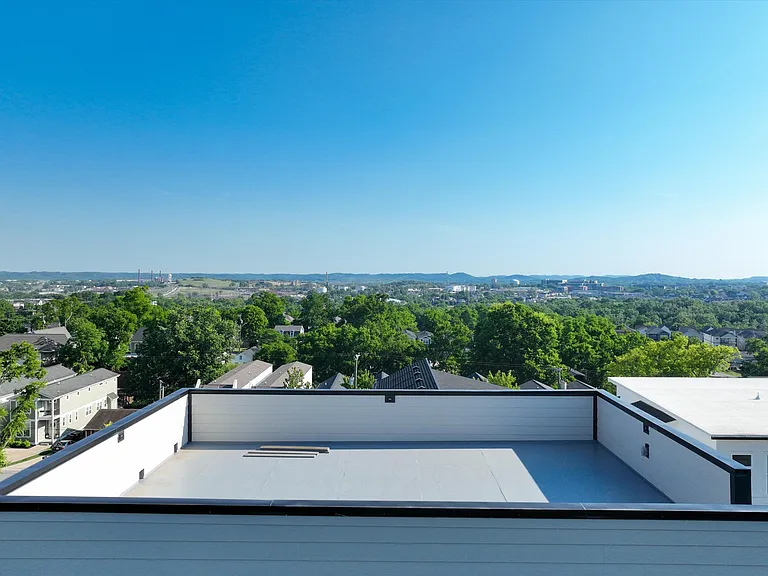 5915 Maxon Ave #B — Photo 15