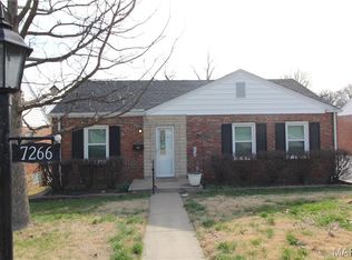 7266 Mackenzie Rd, Saint Louis, MO 63123