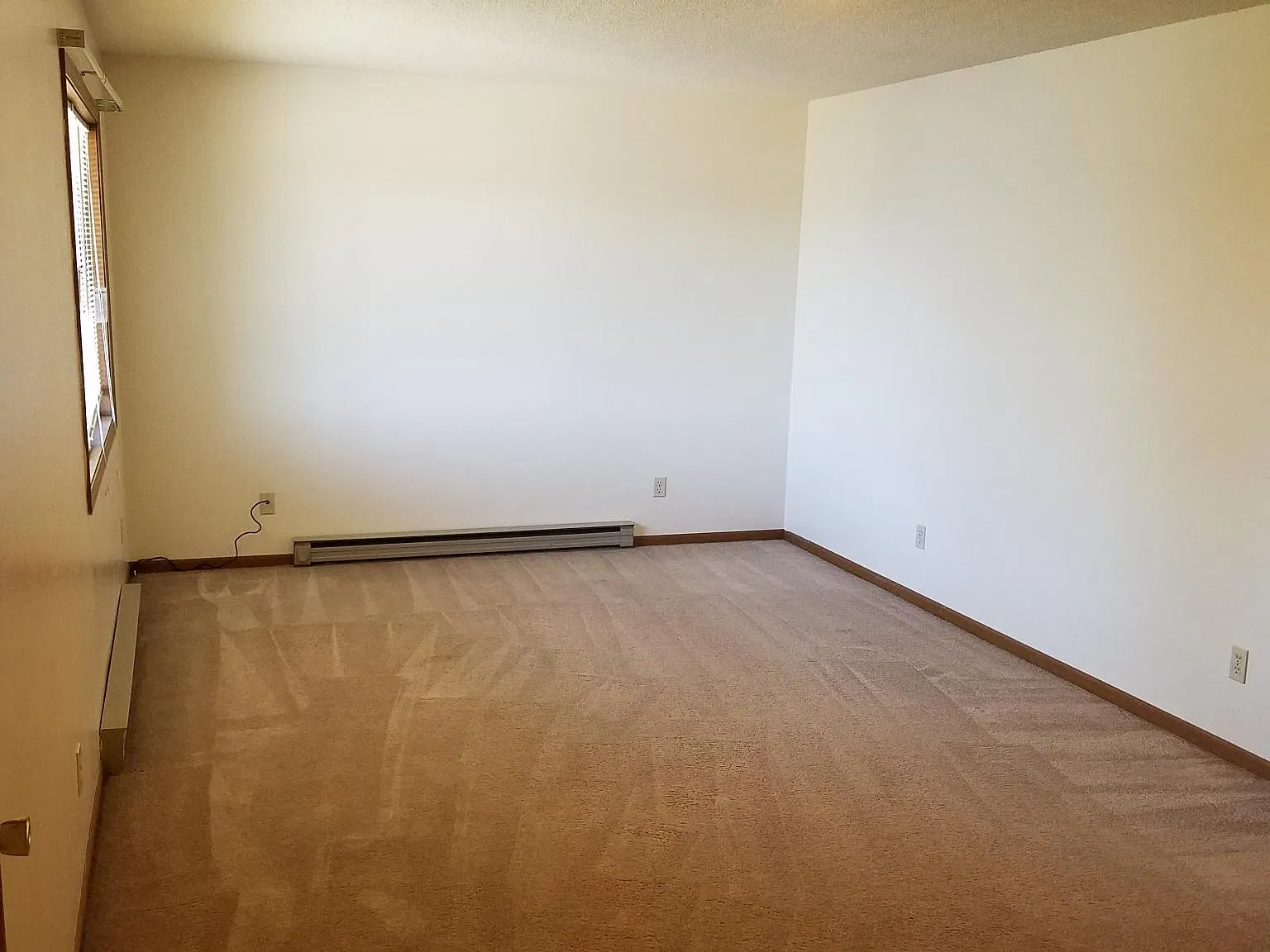 1 bed, $500 — Photo 3
