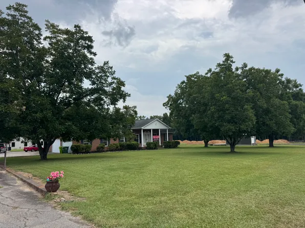 2113 Wessinger Rd, Chapin, SC 29036