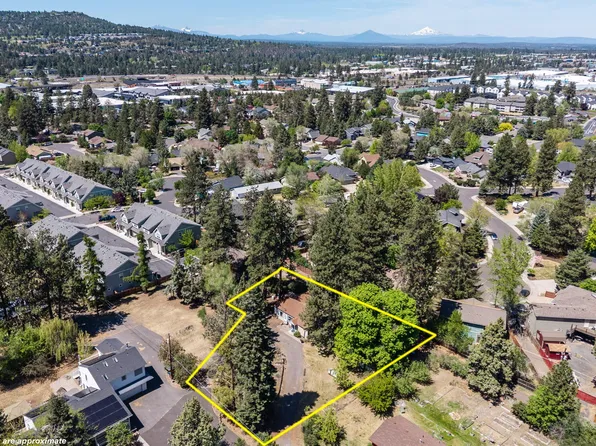 2291 NE 8th St, Bend, OR 97701