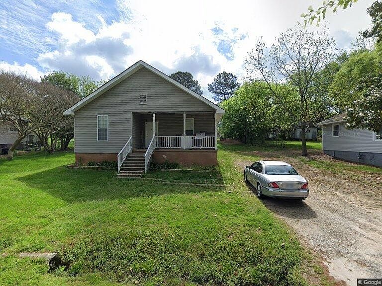 1st image of 102 Nat Barber Ave