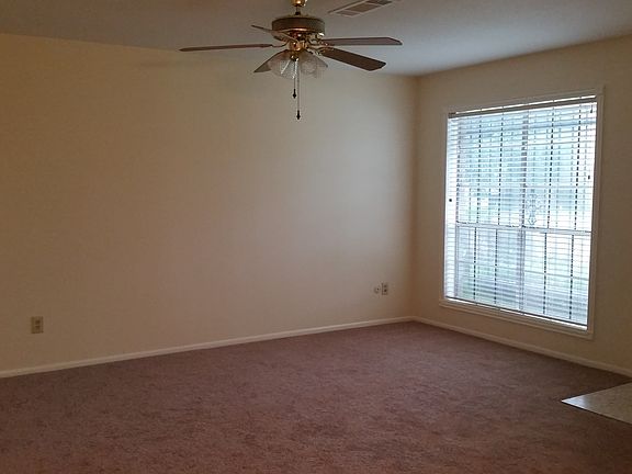 5th image of 8625 Glen Meadow Ln
