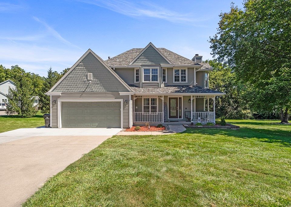 1st image of 10881 NE 75th Ct