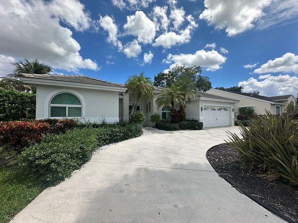 1510 SW 96th Ter