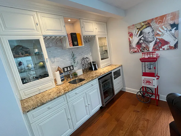 7021 SW 5th St — Photo 13