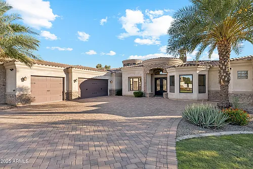 11407 E Bellflower Ct Photo 1