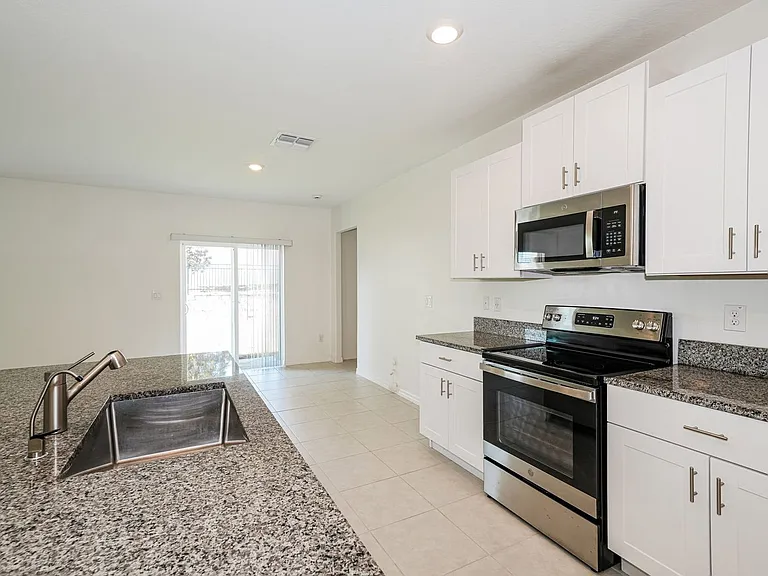 36590 Garden Wall Way — Photo 6