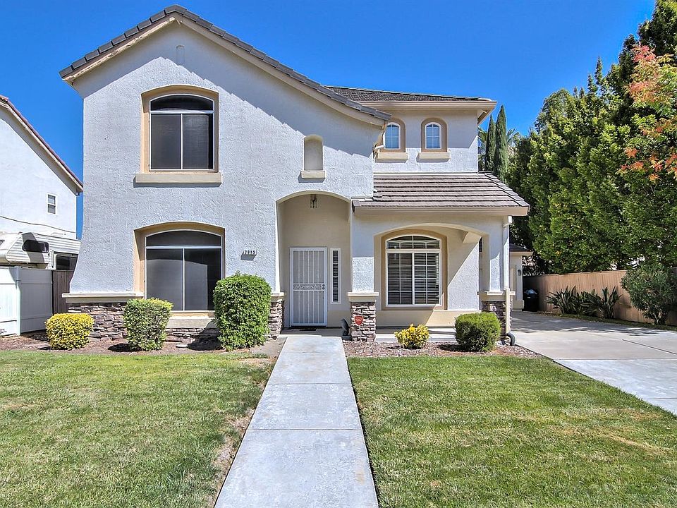 1st image of 2915 Chateau Montelena Way