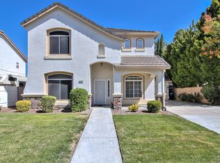 2915 Chateau Montelena Way, Sacramento, CA 95834