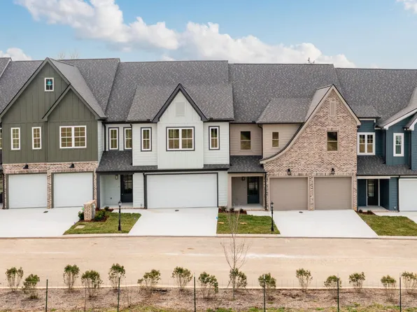 9682 Dutton Ln, Ooltewah, TN 37363
