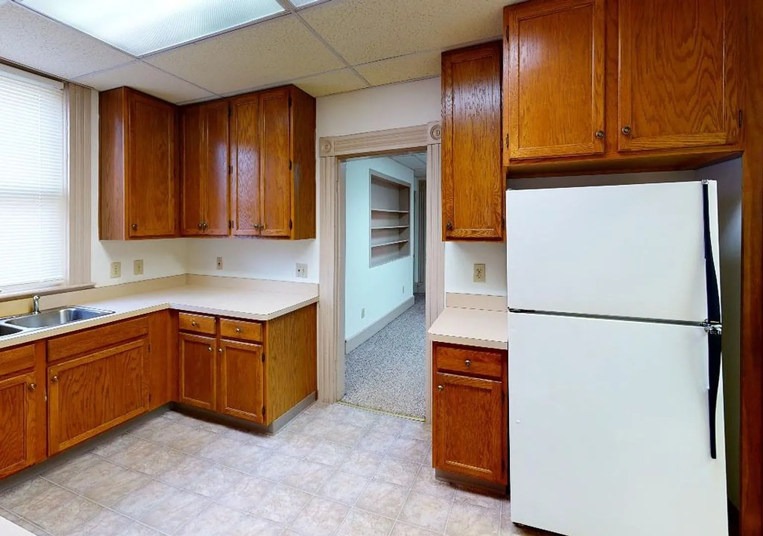 5 Bedrooms + 2 Full Baths Single Family House - Amazing Location!! Ready To Show For August 2027!! — Photo 3