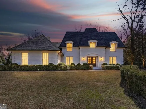 197 Club Dr, Gainesville, GA 30506