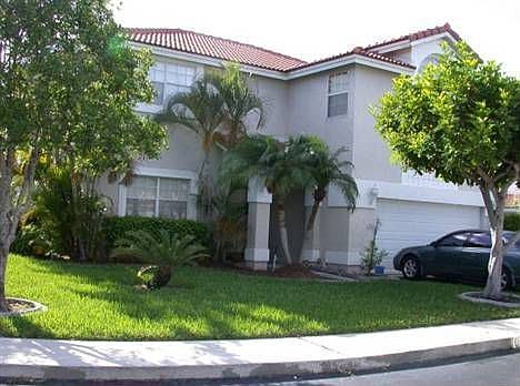 1st image of 1351 NW 129th Ave