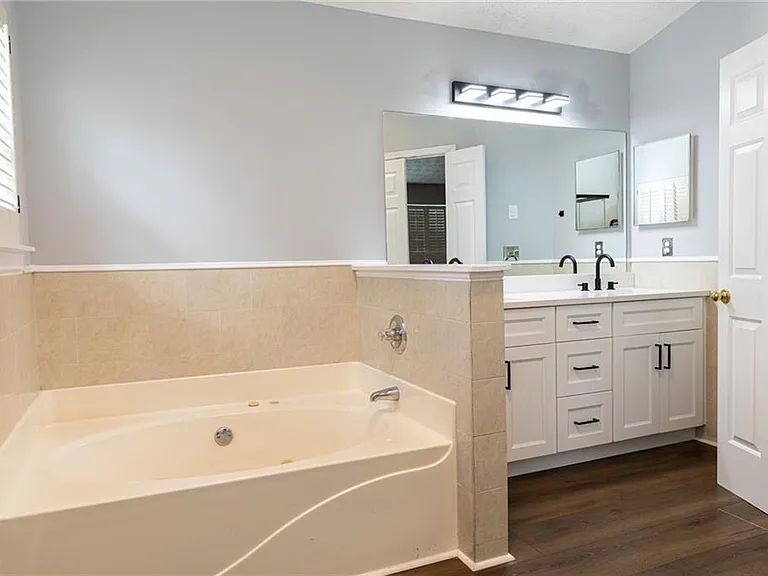 3457 Willgrove Ct — Photo 6