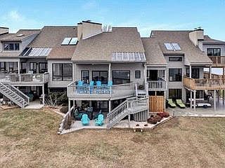 4th image of 278 Peninsula Point Dr