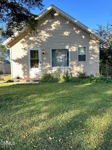 1115 1st Ave N, Jamestown, ND, 58401