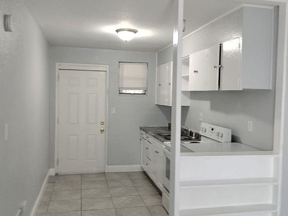 4th image of 1230 W 3rd St Unit 4