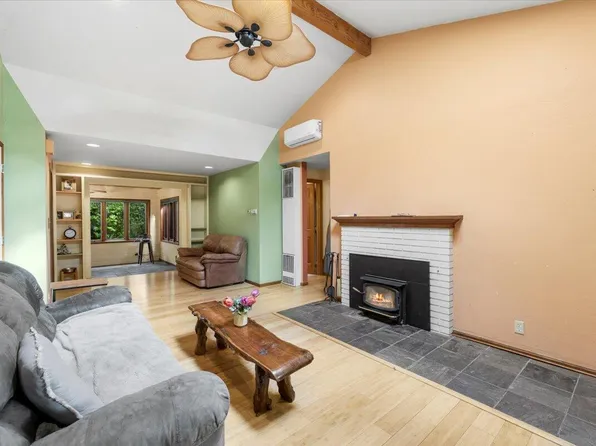 145 Union St, Ashland, OR 97520