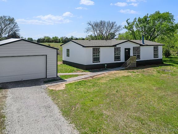 4th image of 17630 E Meadow Ln