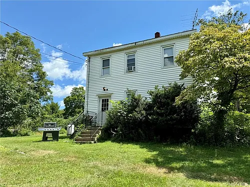19 Bloomingburg Rd Photo 1