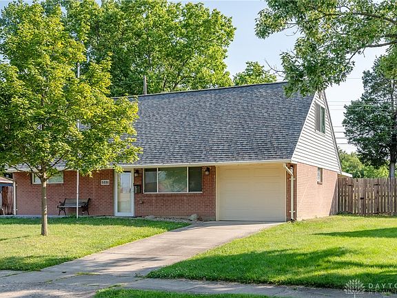 4th image of 5331 Sabra Ave