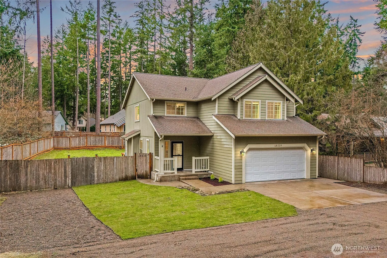 18229 Rampart Drive SE photo 1