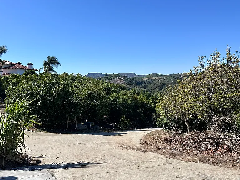 Sandia Creek Rd — Photo 13