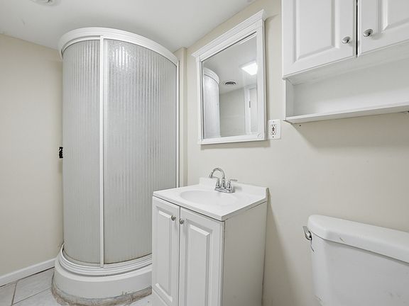 5th image of 2626 W Wilcox St