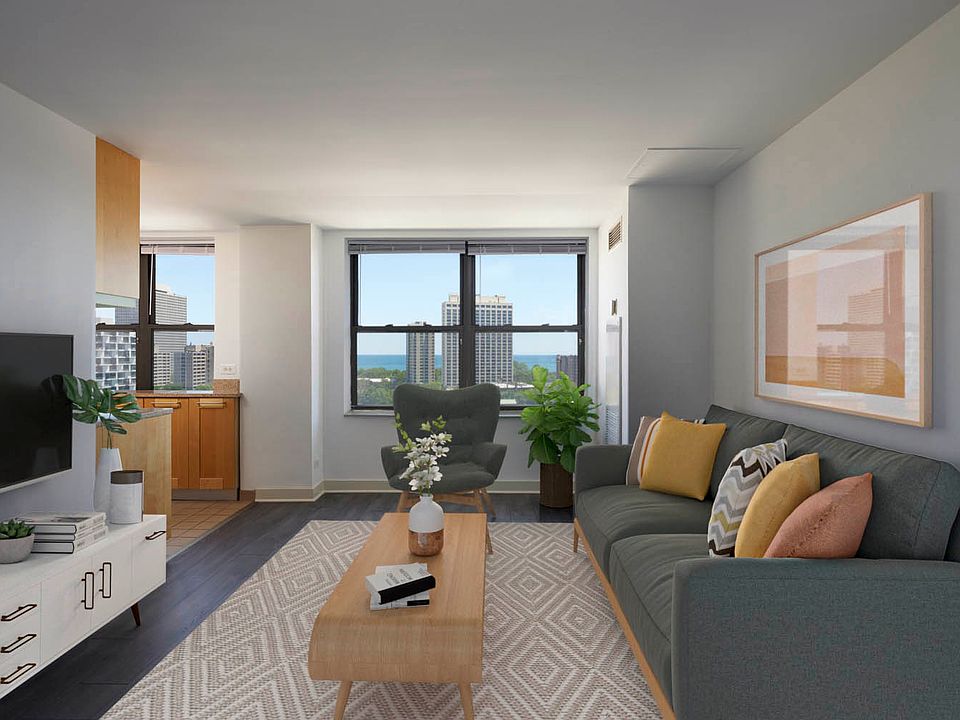 Dining/Living room