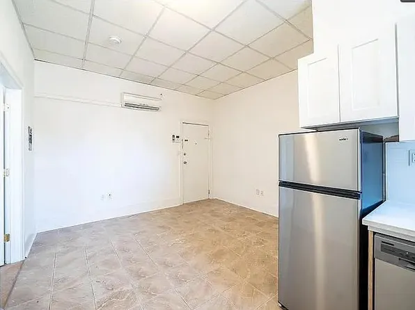 56 Monroe St APT 3, Hoboken, NJ 07030