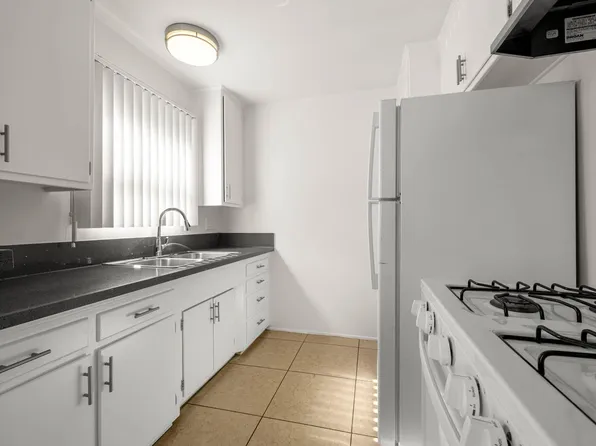 ard712, 712 N Ardmore Ave APT 4, Los Angeles, CA 90029