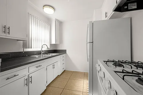 ard712 Photo 1