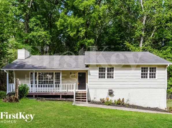 125 Creekview Dr, Woodstock, GA 30188