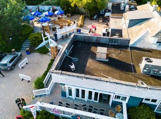 2095 Montauk Hwy, Amagansett, NY 11930
