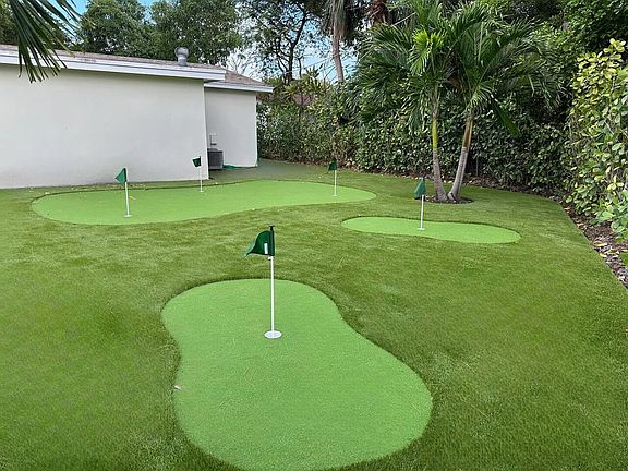 4th image of 260 NW 36th Street