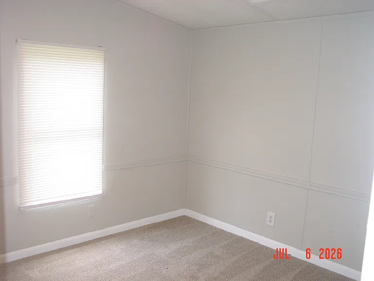 524 Strickland Cir — Photo 14