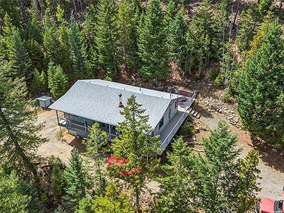 4th image of 990 Saddleback Drive